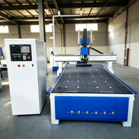 Router CNC de 3 Ejes Jinan Mosencnc 1325 ATC con Husillo de 9kW y Cambiador Lineal de 4 Herramientas para Fabricación de Muebles de Madera