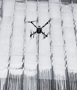 Drone de nettoyage industriel professionnel JIUSI D15R pour le <span class=keywords><strong>lavage</strong></span> des fenêtres, des panneaux solaires et des façades en grande hauteur - Product Image 2