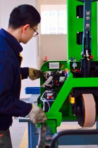 Apilador de montacargas VIFT de marca local china, apilador eléctrico completo de autoelevación, capacidad de carga de 1000kg a la venta - Product Image 3