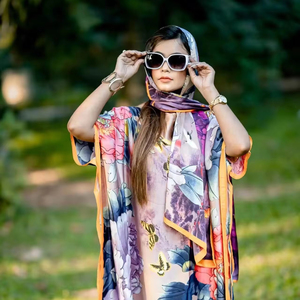 Nouvelles Robes Kaftan en Soie Satinée Imprimée Taille Unique pour Femmes – Robe de Nuit Longue Tendance Africaine pour Femme – Vente en Gros - Product Image 4