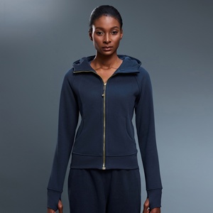 Completo Sportivo da Donna Invernale Foderato in Pile con Giacca a Maniche Lunghe con Cappuccio e Zip Integrale e Pantaloni Svasati con Coulisse e Tasche - Product Image 2