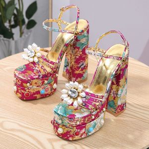 Chaussures décontractées à plateforme avec lanières et strass rétro pour femmes - Product Image 2