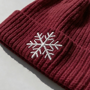 <span class=keywords><strong>Bonnet</strong></span> tricoté d'hiver avec broderie flocon de neige, chaud, doux et extensible, <span class=keywords><strong>pour</strong></span> femmes et hommes, fournisseur de bonnets - Product Image 4