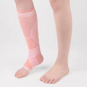 ปลอกรัดขาแบบยืดหดได้ปลอกรัดขาสำหรับ plantar fasciitis อาการปวด<span class=keywords><strong>เข่า</strong></span><span class=keywords><strong>บวม</strong></span>สำหรับบาสเกตบอล - Product Image 1