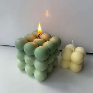 Vela de cubo de burbujas <span class=keywords><strong>Rubik</strong></span> 3D hecha a mano personalizada vela perfumada de cera de soja vela de cera de soja de burbujas orgánicas multicolor - Product Image 2