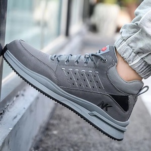 Botas de Tacón Grueso Retro de Diseño Lujoso para Hombre, Botas de Caballero de Cuero Genuino, Botas Casuales con Estampado Tallado - Product Image 5