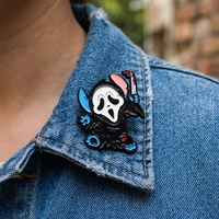 Nouvelle forme de mort effrayante américaine européenne personnalisée épingles décoratives de dessin animé de médaille de style sombre pour casquettes