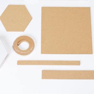 ชุดกระดานไม้ก๊อกรูปทรงสี่เหลี่ยมหกเหลี่ยมแบบมีกาวในตัวสำหรับตกแต่งบ้านสไตล์มินิมอล ขนาด 300x300 มม. - Product Image 1