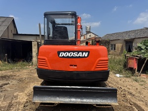 Excavatrice d'occasion de 6 tonnes Doosan dh60, petite excavatrice d'occasion Doosan 55 60 avec EPA/CE - Product Image 4