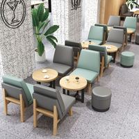 Ensemble de meubles de restaurant et de café au design moderne, canapé, banquette, table à manger pour hôtels, villas, appartements, maisons
