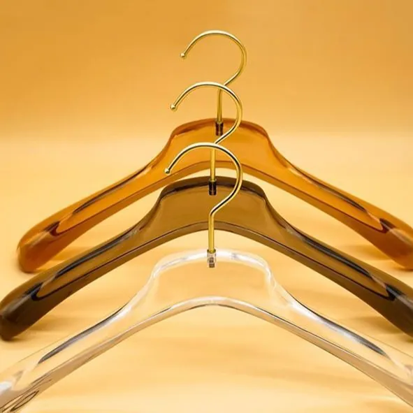 Прозрачная акриловая вешалка для одежды