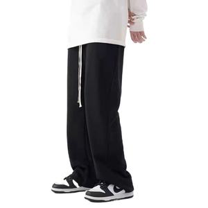 Pantalon décontracté à jambe droite et coupe ample pour homme, pantalon de survêtement doublé en polaire pour plus de confort, pantalon pour homme chaud et élégant pour un usage quotidien - Product Image 2