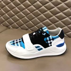 Calzado Deportivo de Lujo y Alta Calidad para Hombre y Mujer con Parte Superior de Malla y Tela Personalizado por el diseñador BLES-Q. A la moda y moderno. - Product Image 2