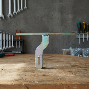 Soporte en Forma de T de Hierro Galvanizado para Barra Plana - Product Image 2