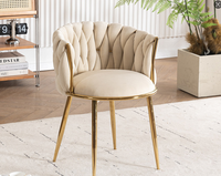 Chaise de salle à manger de style nordique moderne, design JP, tissu en velours doux luxueux, pieds en métal électro-plaqué