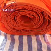 Bandes transporteuses en bâche 100 % polyester enduite de PVC imperméable pour élevages