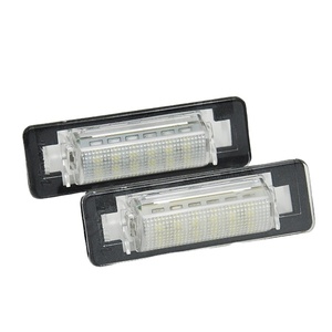 Luce Targa Auto LED Senza Avviso di Qualità Garantita Vinstar per Mercedes-Benz W210 4D W2020 Berlina Restyling <span class=keywords><strong>98</strong></span> - Product Image 1