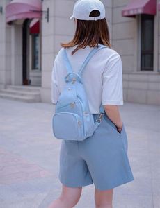 Échantillon Gratuit 2023 Sac Banane Multifonctionnel Tendance pour Femme, Sac à Bandoulière Scolaire, Sac de Randonnée Imperméable pour la Journée - Product Image 6