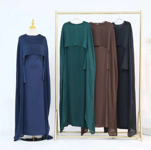 Robe longue en soie de luxe LEDUO pour femmes, avec cape amovible, design 2-en-1, manches classiques et dos corset. - Product Image 3