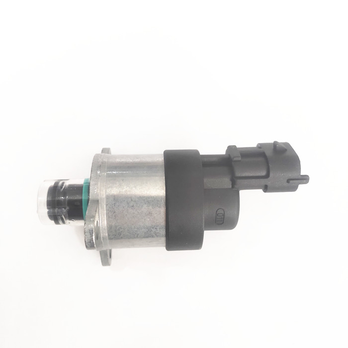 0928400818  0928400487  New Fuel metering solenoid control valve Fuel pressure regulator  0928400818  0928400487