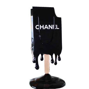 Sculpture géante en résine et <span class=keywords><strong>fibre</strong></span> <span class=keywords><strong>de</strong></span> <span class=keywords><strong>verre</strong></span> peinte en forme <span class=keywords><strong>de</strong></span> cornet <span class=keywords><strong>de</strong></span> glace pour cadeaux d'affaires et décoration <span class=keywords><strong>de</strong></span> magasin - Product Image 5