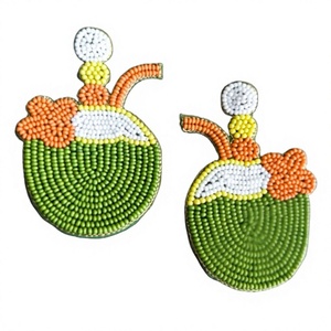 Nouvelles boucles d'oreilles vintage en perles de noix de coco pour femme, design tendance en forme de fruit, bijoux élégants, accessoire cadeau d'Inde pour femme - Product Image 1