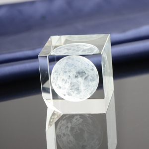 Bloque de Cristal 3D con Globo Grabado, Cubo de Cristal, Pisapapeles de Cristal MH-F0291 - Product Image 5