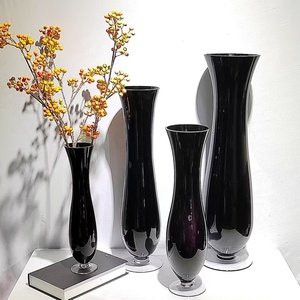Grand vase à <span class=keywords><strong>fleurs</strong></span> cylindrique en verre noir centres <span class=keywords><strong>de</strong></span> table Vases en verre <span class=keywords><strong>Depot</strong></span> - Product Image 4