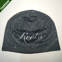 Bonnet tricoté personnalisé avec logo, motif crâne en strass, pour homme et femme, style Y2K, doublure en satin, idéal pour l'hiver