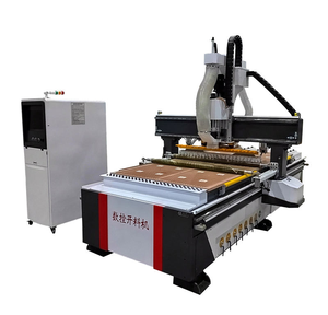 Router CNC <span class=keywords><strong>SAMET</strong></span> ad Alta Precisione 1325 2030 2040 con Cambio Utensili Automatico per la Produzione di Ante per Mobili da Cucina in Legno - Product Image 2