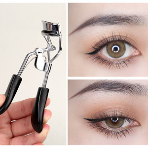Recourbe-cils en acier inoxydable, mini outil de maquillage portable pour débutants - Product Image 2