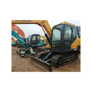 Excavadora de cadenas usada Hyundai R75VS de 7.5 toneladas al mejor precio, excavadora hidráulica de alto rendimiento para paisajismo agrícola y construcción - Product Image 1