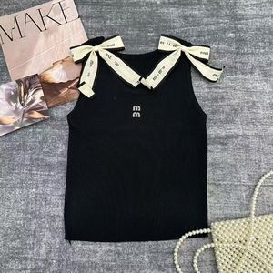 Top Corto Senza Maniche in Maglia a Costine con Fiocco e Logo, Traspirante, Tinta Unita, Taglia Unica, per Donna, Stile Casual e Sportivo - Product Image 2