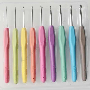 Kit de crochet en métal avec aiguilles à tricoter en TPR multicolores Z783, modèle de crochet en métal, outil de bricolage - Product Image 3