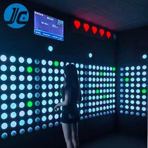 Kustom Interaktif LED Push peralatan permainan Playactivate interaktif PC bahan permainan ruang untuk bandara taman trampolin taman - Product Image 1