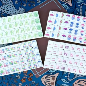 Juego de Fichas de Mahjong Americanas de Lujo en Acrílico Color Verde Manzana, Duraderas, Resistentes al Agua y Ecológicas, Regalo Entretenido - Product Image 6
