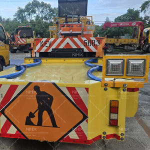 Dispositivo de Amortiguación Anticolisión Lineal de Goma Antideslizante para Mantenimiento de Carreteras Urbanas Mojadas - Product Image 1