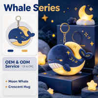 Porte-clés personnalisé en peluche Baleine étreignant la Lune, Décoration de sac animal marin