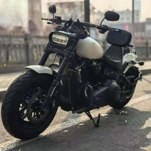Harley-Davidson FatBob 114V, <span class=keywords><strong>moteur</strong></span> bicylindre refroidi par eau, moto cruiser américaine, alliant style et performance - Product Image 1