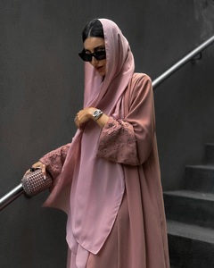 Abaya Elegante Quotidiana 2026 <span class=keywords><strong>Chic</strong></span> Modesta Rosa Chiaro Dubai Abaya Design alla Moda in Raso di Seta Musulmana Ampia Abaya Aperta da <span class=keywords><strong>Donna</strong></span> - Product Image 4