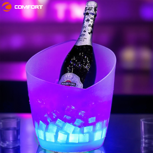 Cubo <span class=keywords><strong>Belvedere</strong></span> de refrigeración de plástico acrílico multicolor de nuevo diseño, cubo de hielo ligero impermeable de 5L - Product Image 1