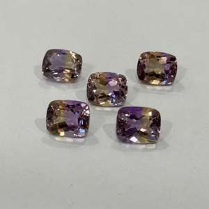 Vente incroyablement populaire : Pierre précieuse amétrine bicolore naturelle, combinaison d'améthyste et de citrine, coupe coussin naturelle, qualité loupe - Product Image 4