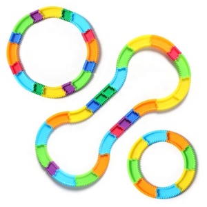 Kit de Règles de Dessin Spirales 2149 pour Enfants, Outil d'Apprentissage Artistique avec 3 Stylos Colorés pour l'Éveil Artistique des Enfants - Product Image 2
