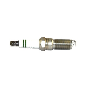 Bougie d'allumage automobile 18858-10090 LZKR6B-10E YR8SEU ELR9QC10 pour Elantra Forte Cerato Rio - Product Image 1