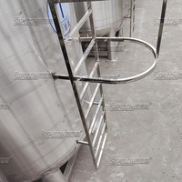 40KL Réservoir de stockage en acier inoxydable de haute qualité Industrie cosmétique Réservoir de fabrication Support de réservoir de grande capacité Personnalisé