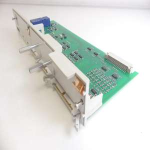 313437-01 インターフェース故障診断/故障診断プログラミングコントローラ 産業オートメーション - Product Image 1