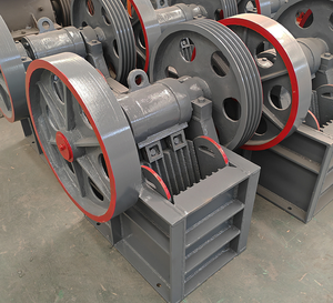 Petit concasseur à mâchoires pour la fabrication de construction utilisé pour écraser la <span class=keywords><strong>pierre</strong></span> de minerai de galets avec composants de noyau de roulement de moteur - Product Image 3