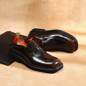 Nouvelles Bottes d'Hiver Imperméables Classiques Polyvalentes Décontractées Montantes pour Hommes en Cuir Véritable Rehaussantes pour le Travail en Extérieur et le Sport - Product Image 5