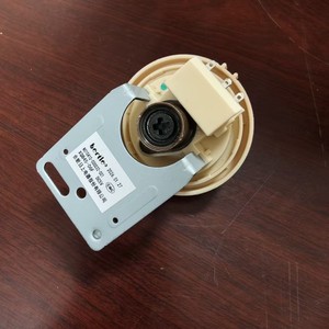 Capteur de niveau de liquide Bertie XQB45-06F DC5V pour lave-linge usage domestique - Product Image 4