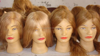 Tête de mannequin en cheveux humains à 100% pour la formation en salon de beauté pour la coupe et le tressage des cheveux
